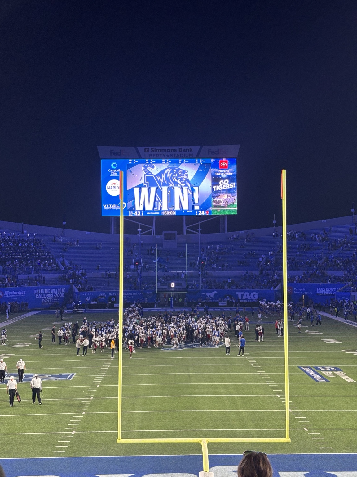 Carter Runs Wild as Memphis Opens Renovated Liberty Stadium With a Win